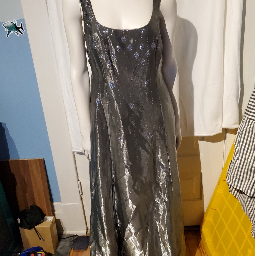 Morgan & Co Size 13/14 Dress Silver Sleeveless Ful